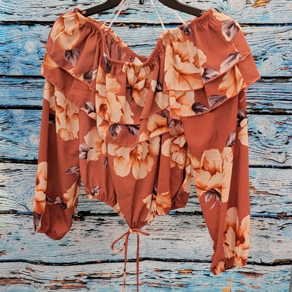 Mod boutique off shoulder top